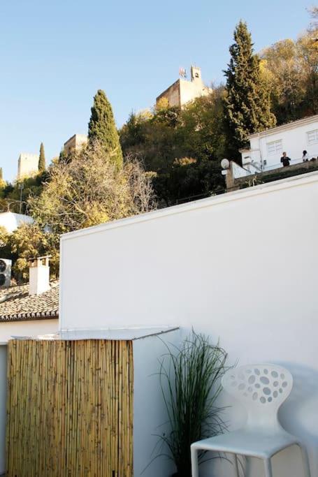 Alhambra Views! Amazing Loft With Sunny Terrace! Appartement Grenade
